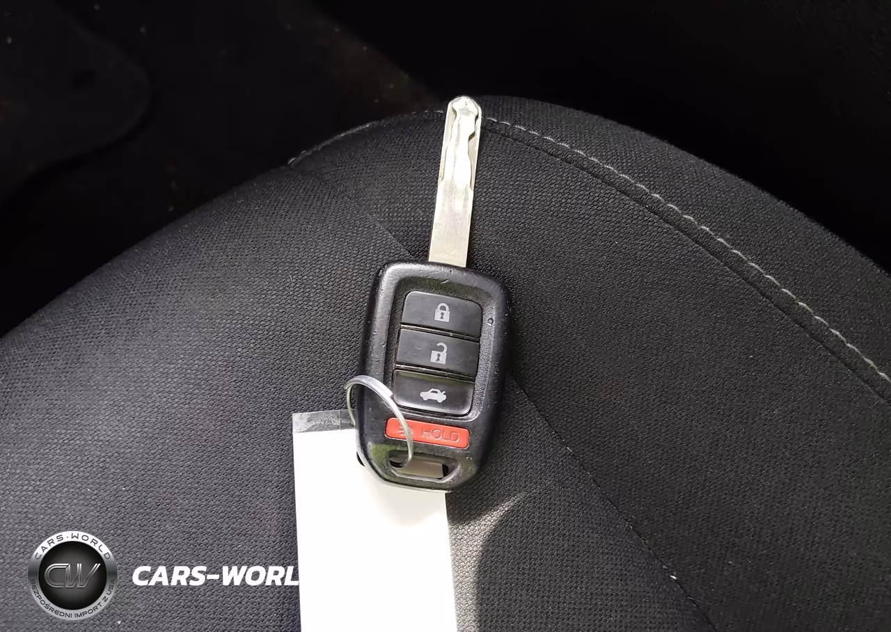 2019 Honda Civic Lx VIN:2HGFC2F67KH566357 - 11