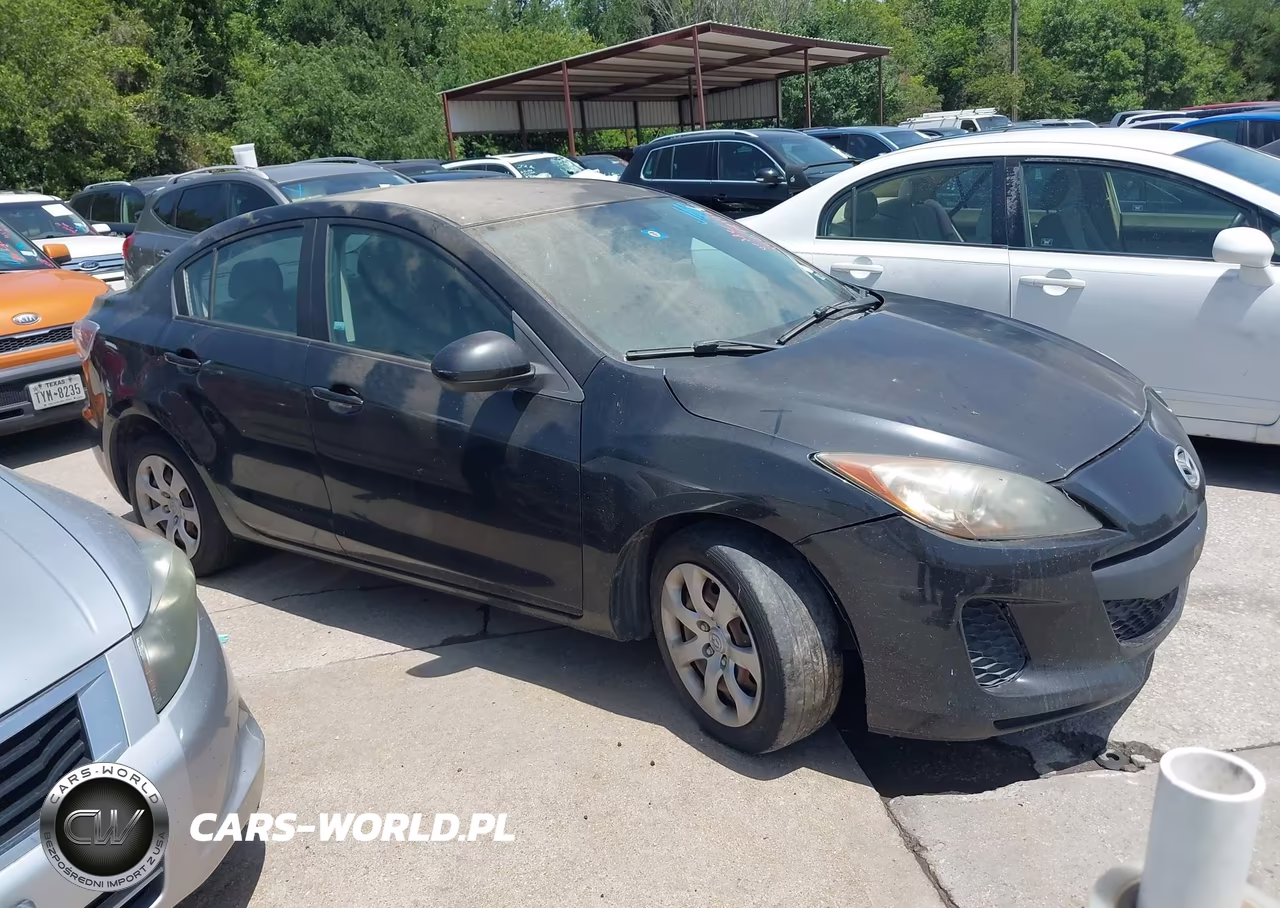 2013 Mazda Mazda3 I Sport – zdjęcie 1 z 11