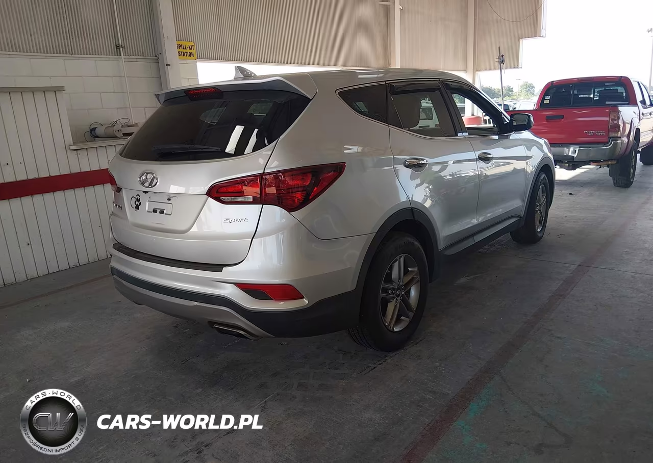 2017 Hyundai Santa Fe Sport 2.4L VIN:5XYZT3LB1HG458570 - 4