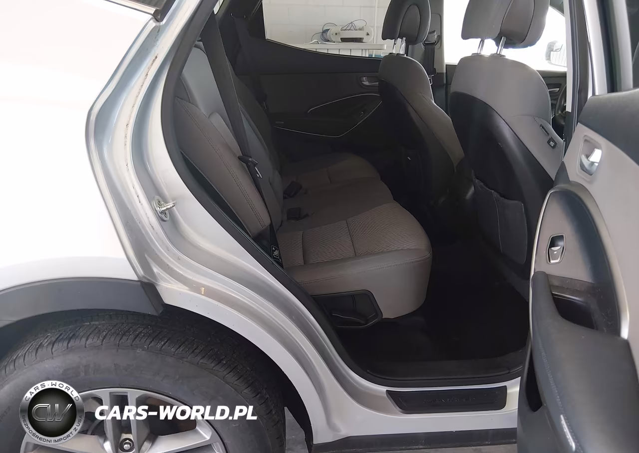 2017 Hyundai Santa Fe Sport 2.4L VIN:5XYZT3LB1HG458570 - 8