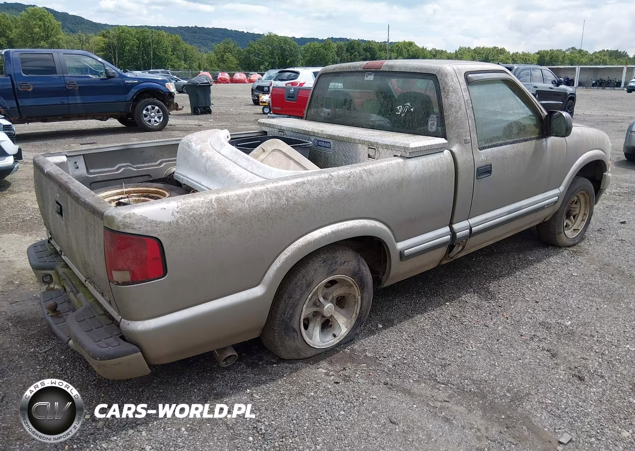 2001 Chevrolet S-10 Ls VIN:1GCCS145X1K129355 - 4