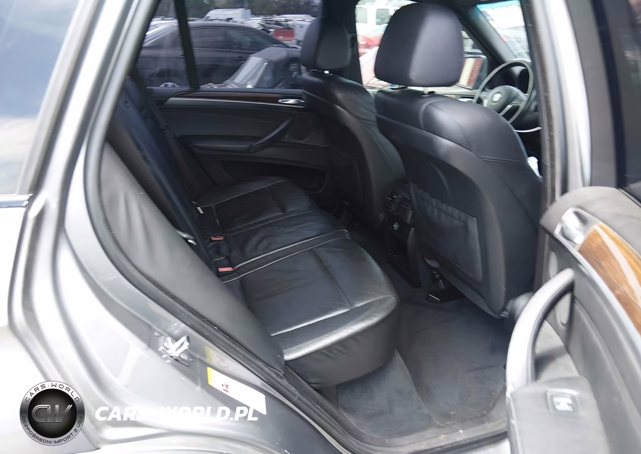 2007 BMW X5 4.8I VIN:5UXFE835X7LZ43036 - 8