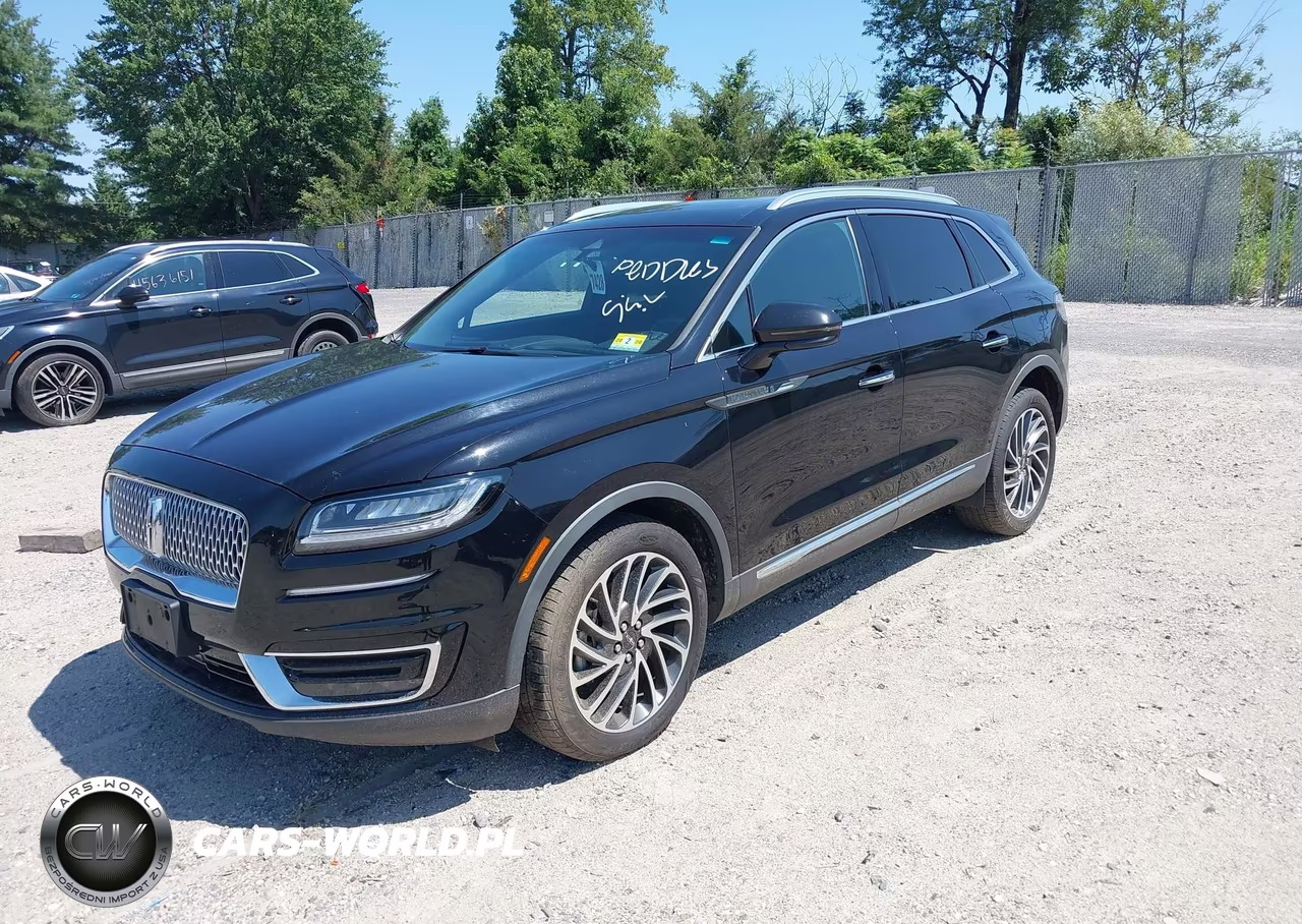 2020 Lincoln Nautilus Reserve VIN:2LMPJ8K94LBL33617 - 2