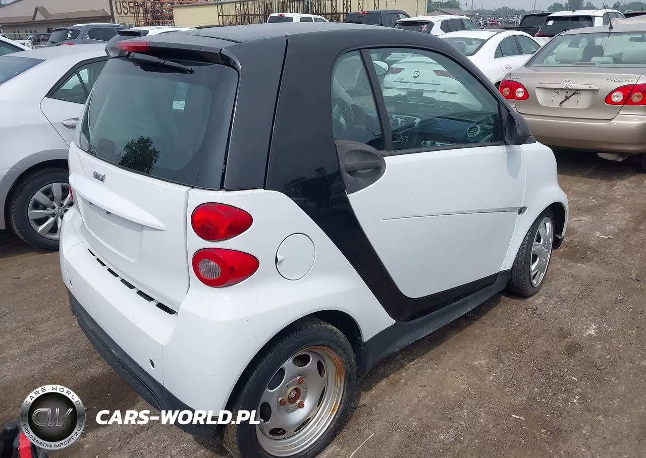 2015 Smart Fortwo Pure VIN:WMEEJ3BA9FK811143 - 4