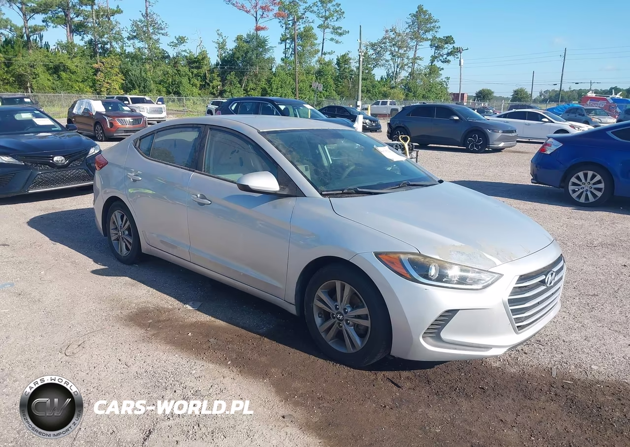 2017 Hyundai Elantra Se VIN:5NPD84LF7HH137534 - 1