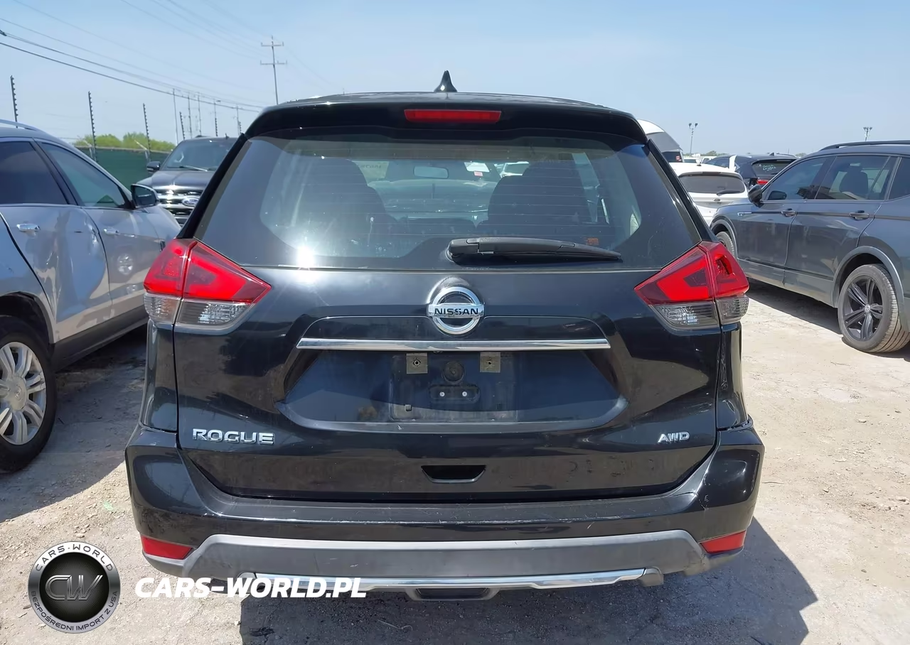2018 Nissan Rogue S VIN:KNMAT2MV8JP549824 - 16