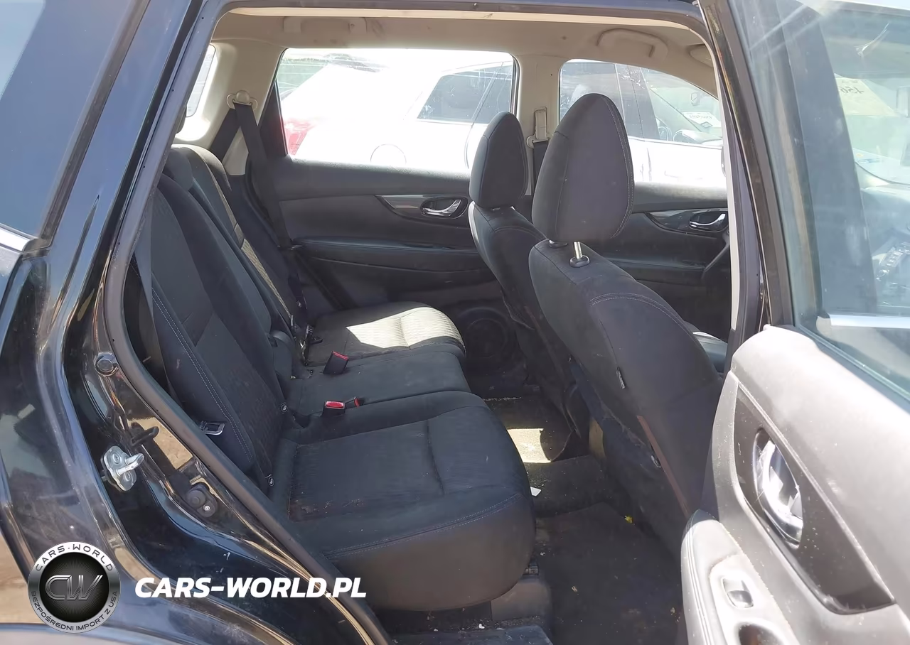2018 Nissan Rogue S VIN:KNMAT2MV8JP549824 - 8