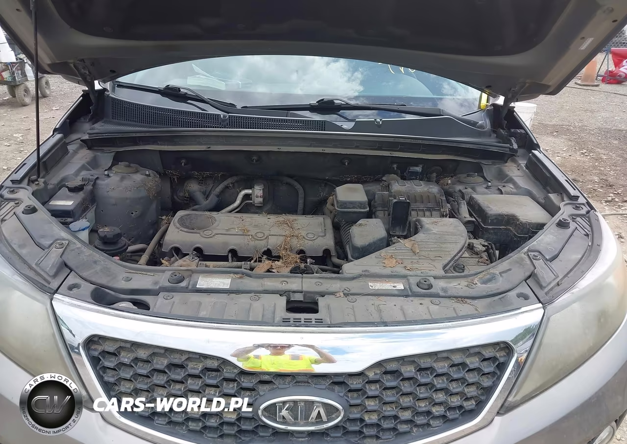 2011 Kia Sorento Lx VIN:5XYKT3A17BG040775 - 10