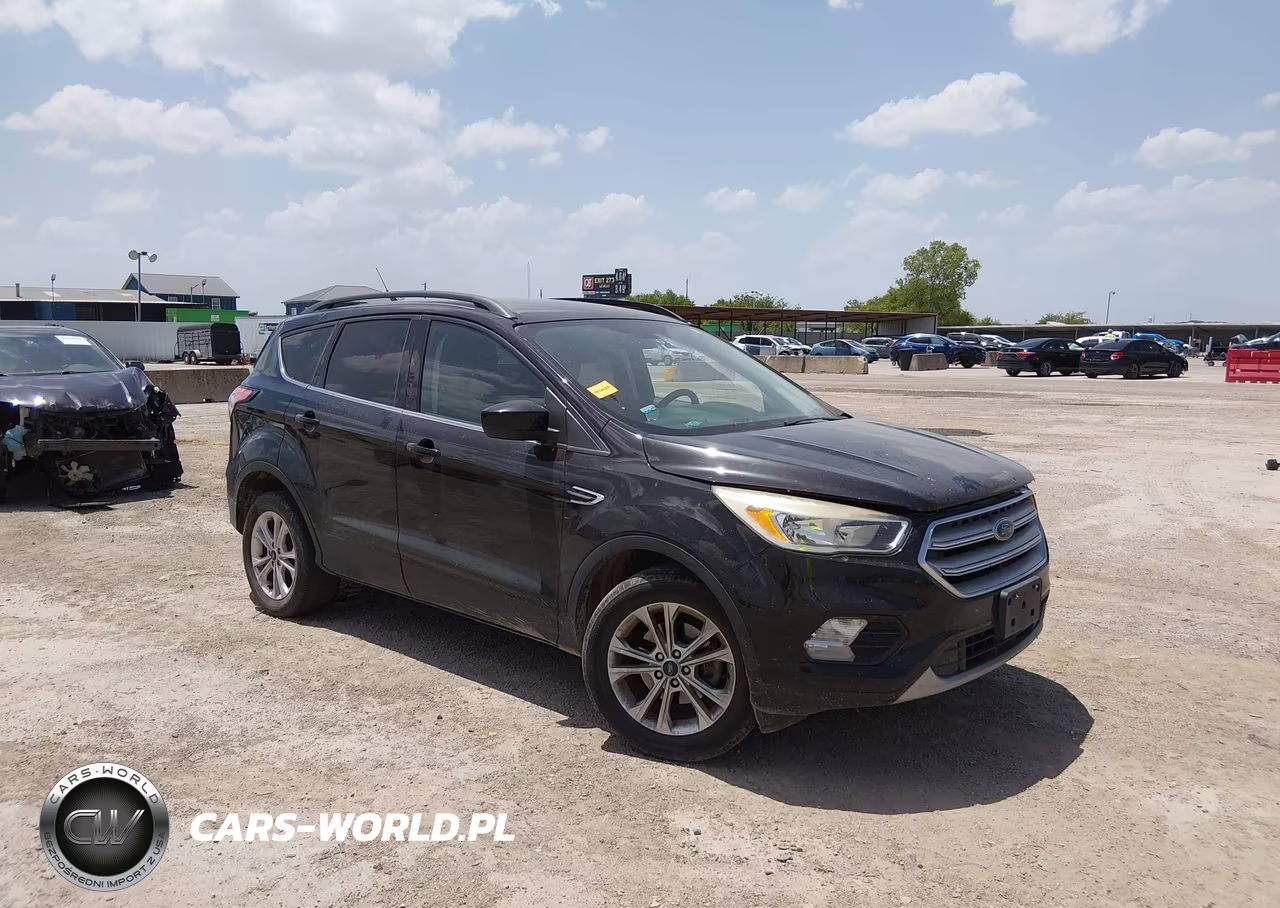 2018 Ford Escape Se VIN:1FMCU0GD9JUC69923 - 1