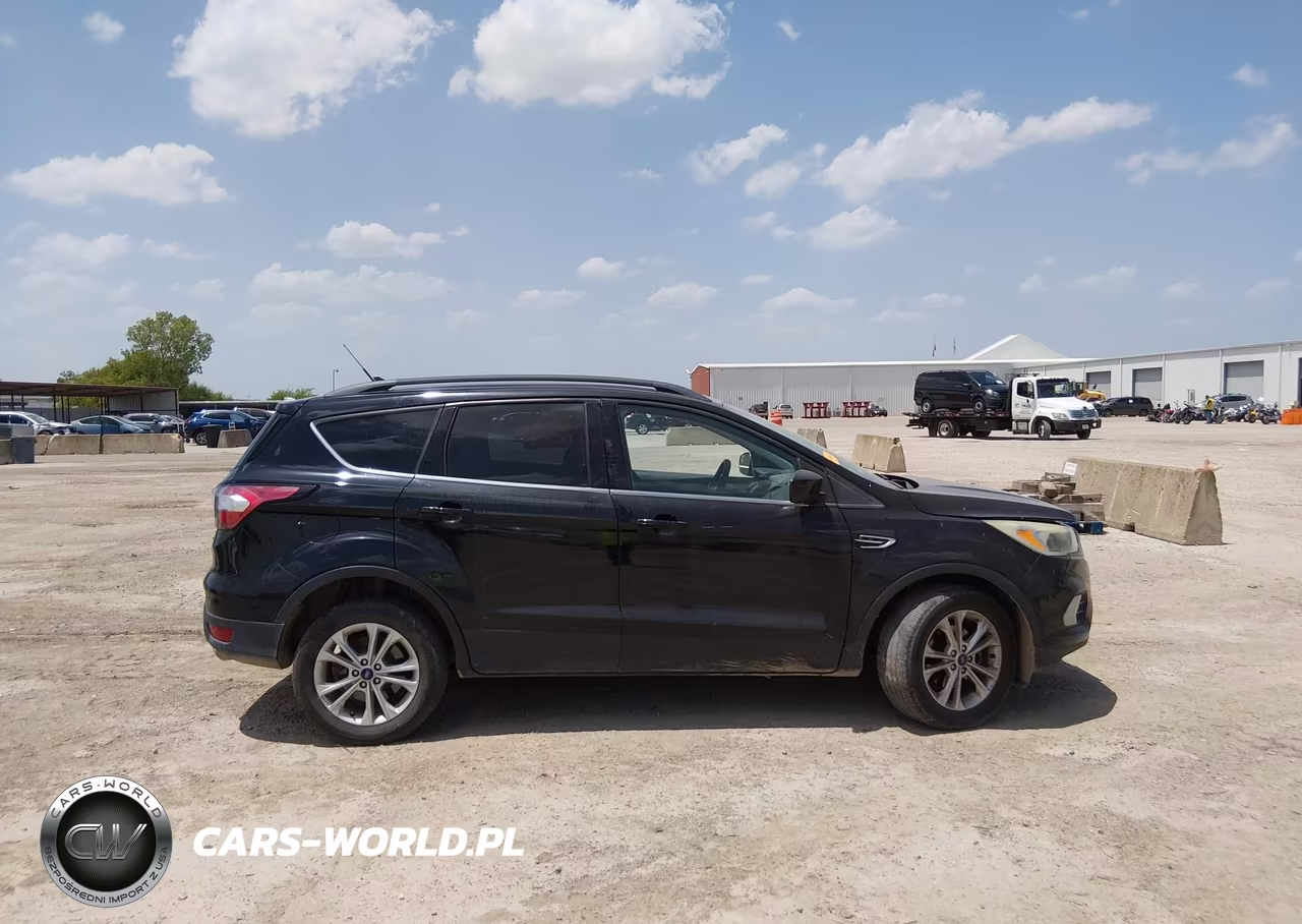 2018 Ford Escape Se VIN:1FMCU0GD9JUC69923 - 13