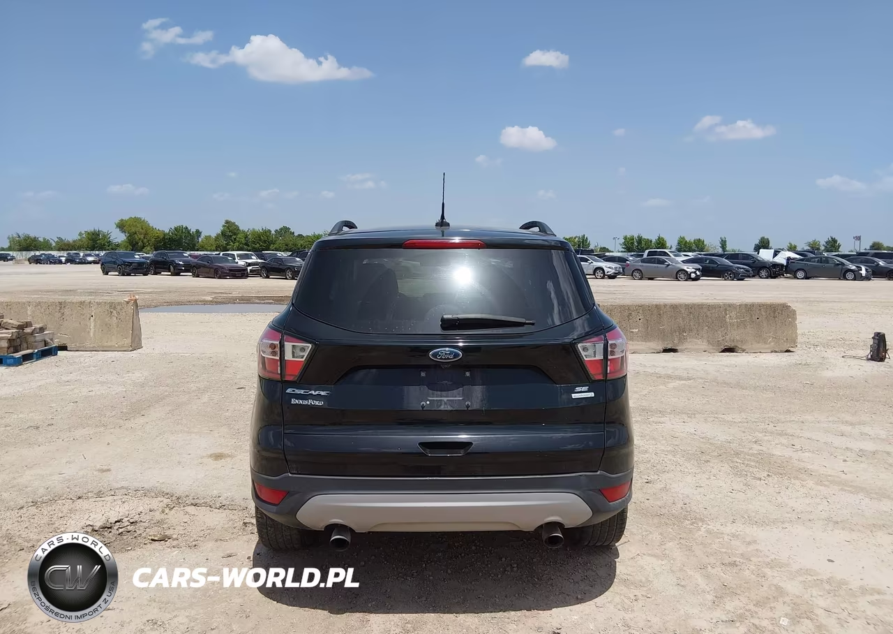 2018 Ford Escape Se VIN:1FMCU0GD9JUC69923 - 16