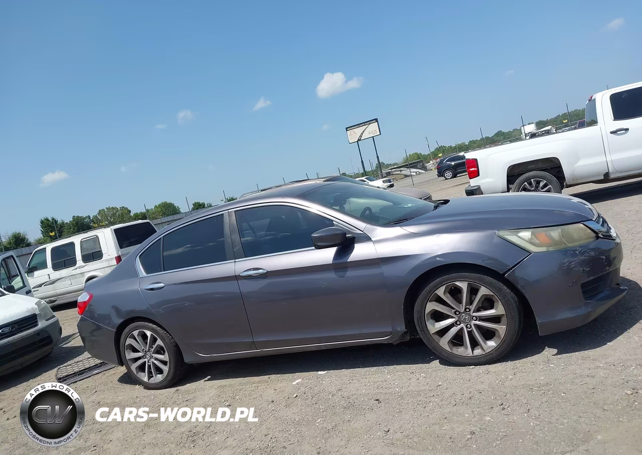 2014 Honda Accord Sport VIN:1HGCR2F5XEA183119 - 13