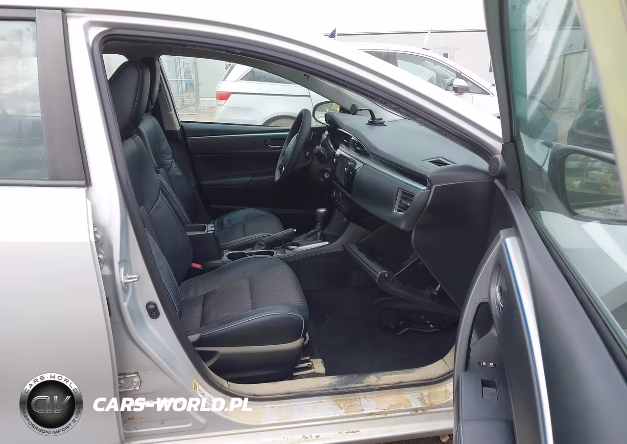 2015 Toyota Corolla S Plus VIN:2T1BURHE7FC231414 - 5