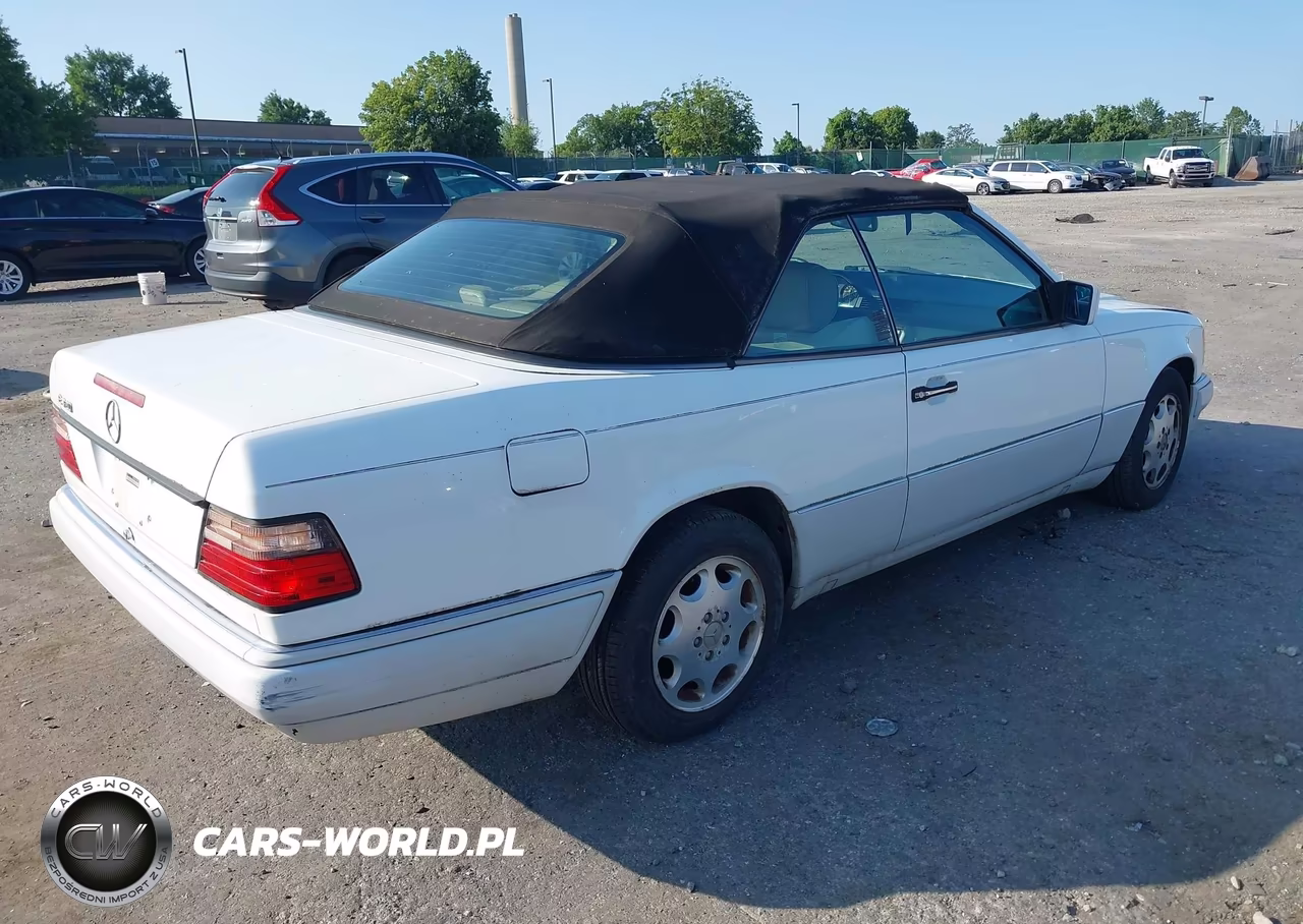 1995 Mercedes-Benz E 320 VIN:WDBEA66EXSC268305 - 4