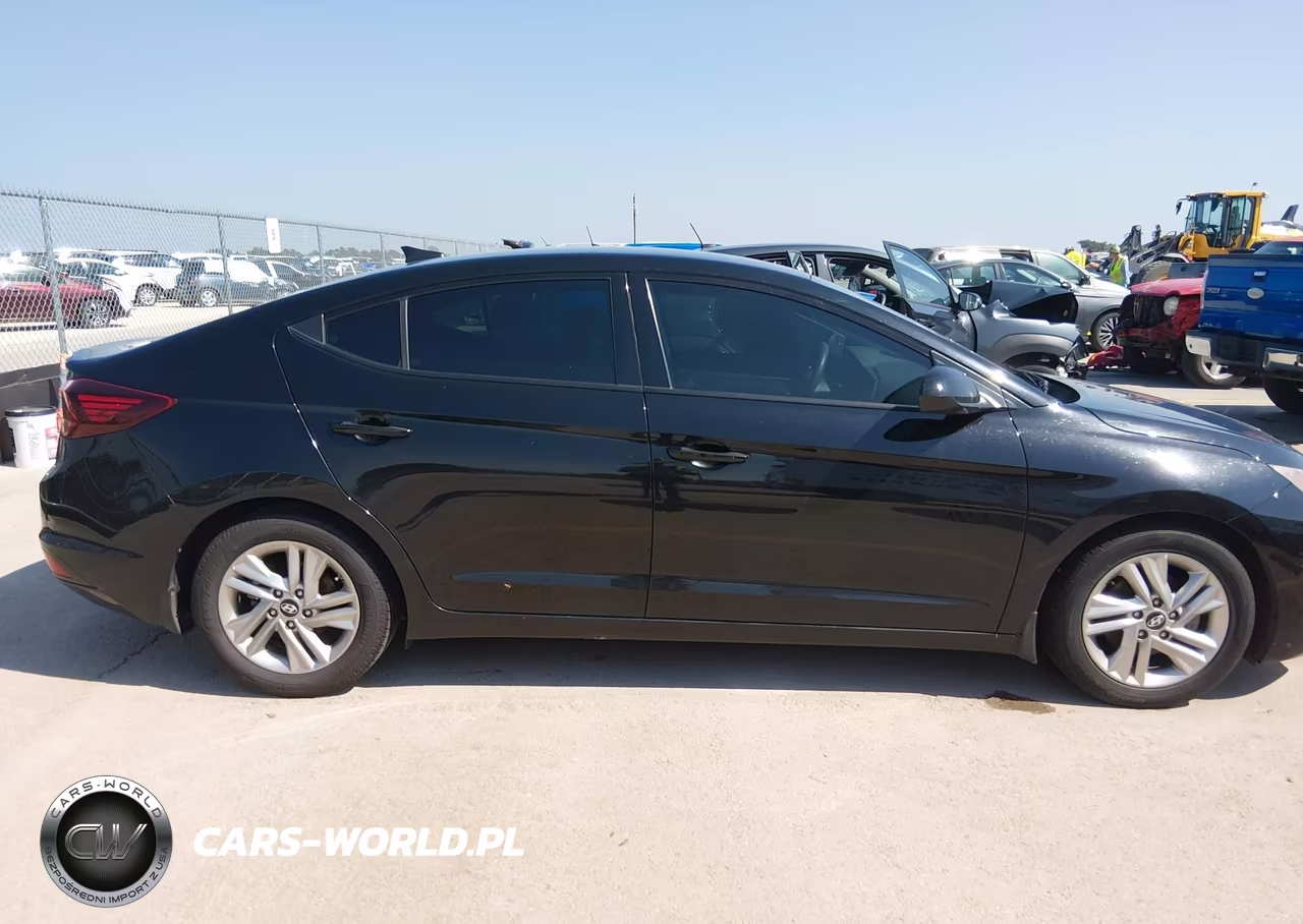 2019 Hyundai Elantra Sel VIN:5NPD84LF2KH473888 - 13