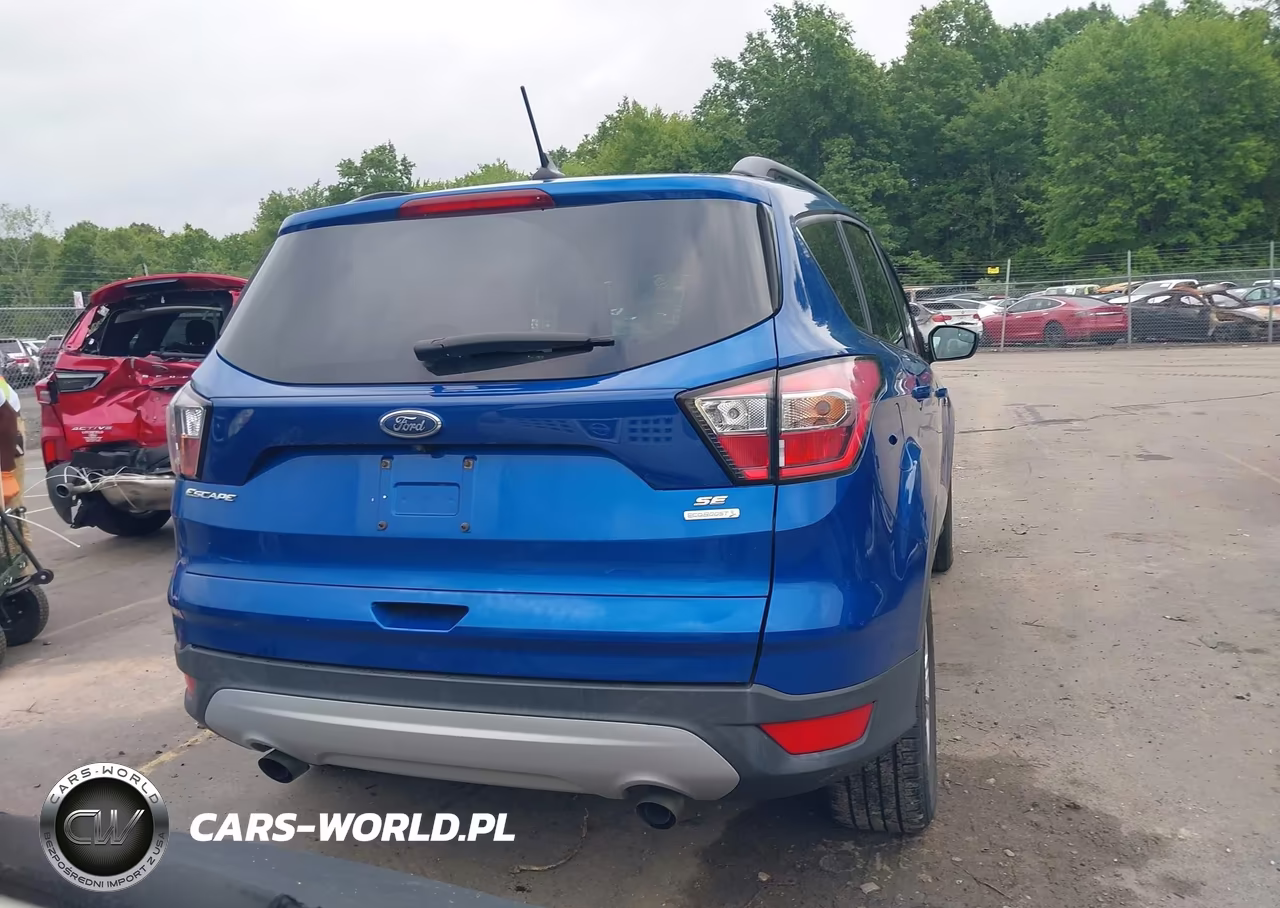 2018 Ford Escape Se VIN:1FMCU0GD9JUA08937 - 16