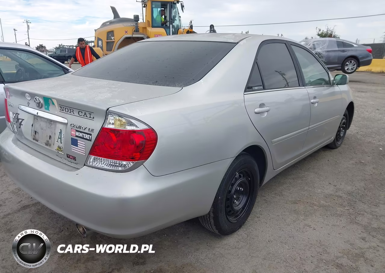 2005 Toyota Camry Le VIN:4T1BE30K55U533485 - 4