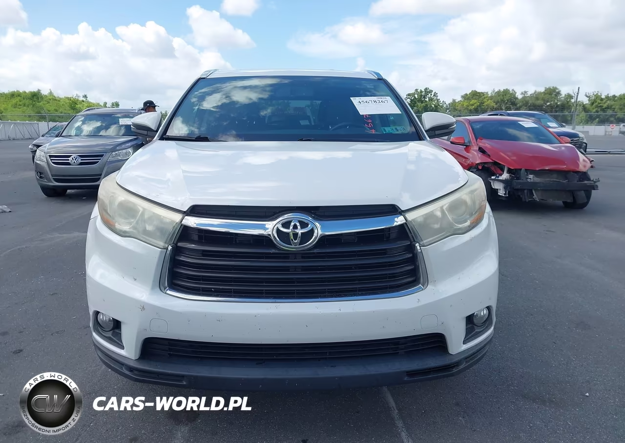 2015 Toyota Highlander Xle V6 VIN:5TDJKRFH4FS181870 - 12