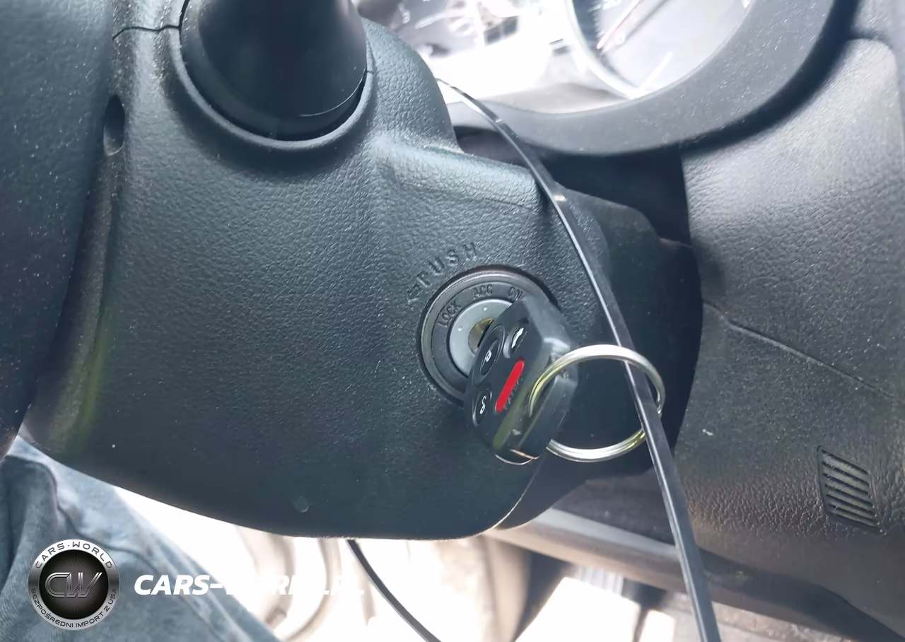 2018 Subaru Forester 2.5I Premium VIN:JF2SJAEC4JG552450 - 11