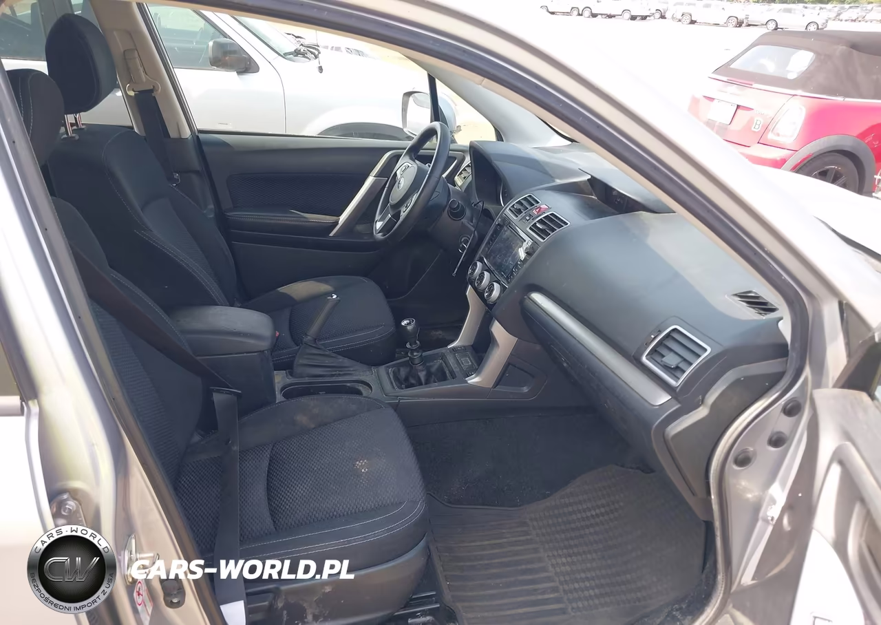 2018 Subaru Forester 2.5I Premium VIN:JF2SJAEC4JG552450 - 5