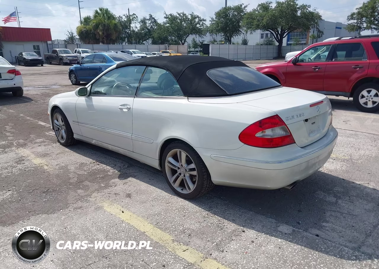 2008 Mercedes-Benz Clk 350 VIN:WDBTK56F68F237101 - 3