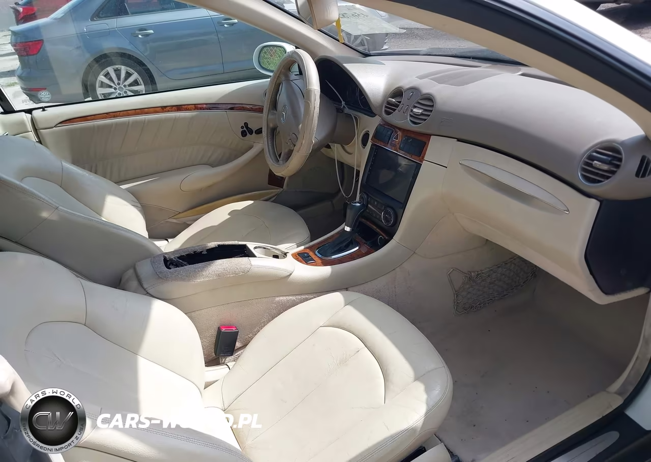 2008 Mercedes-Benz Clk 350 VIN:WDBTK56F68F237101 - 5