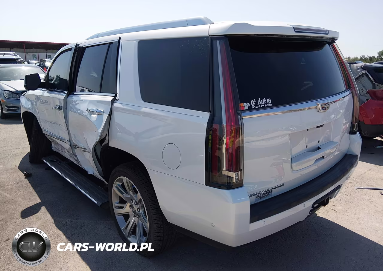 2018 Cadillac Escalade Premium Luxury VIN:1GYS4CKJ0JR370358 - 3