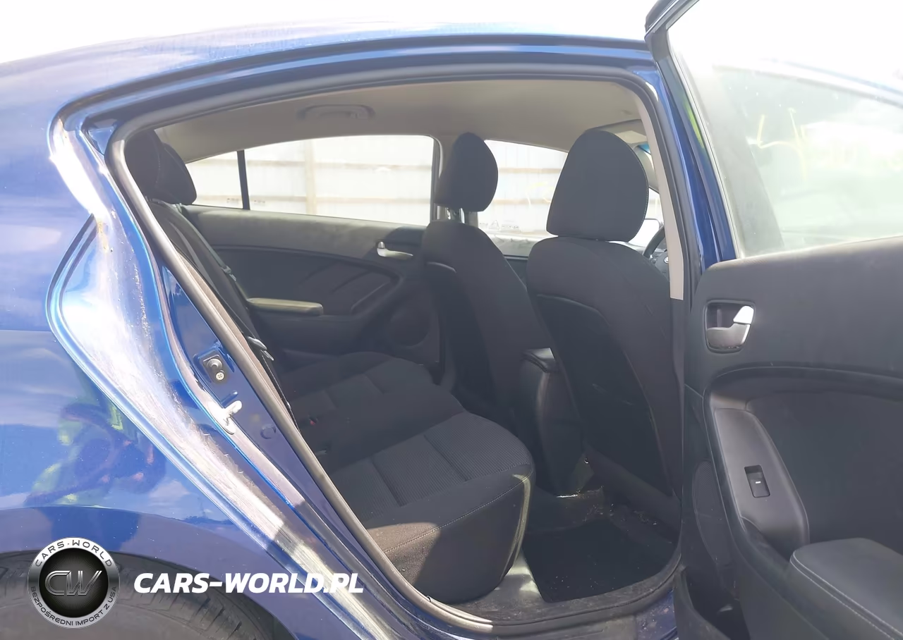 2017 Kia Forte Lx VIN:3KPFK4A73HE158293 - 8