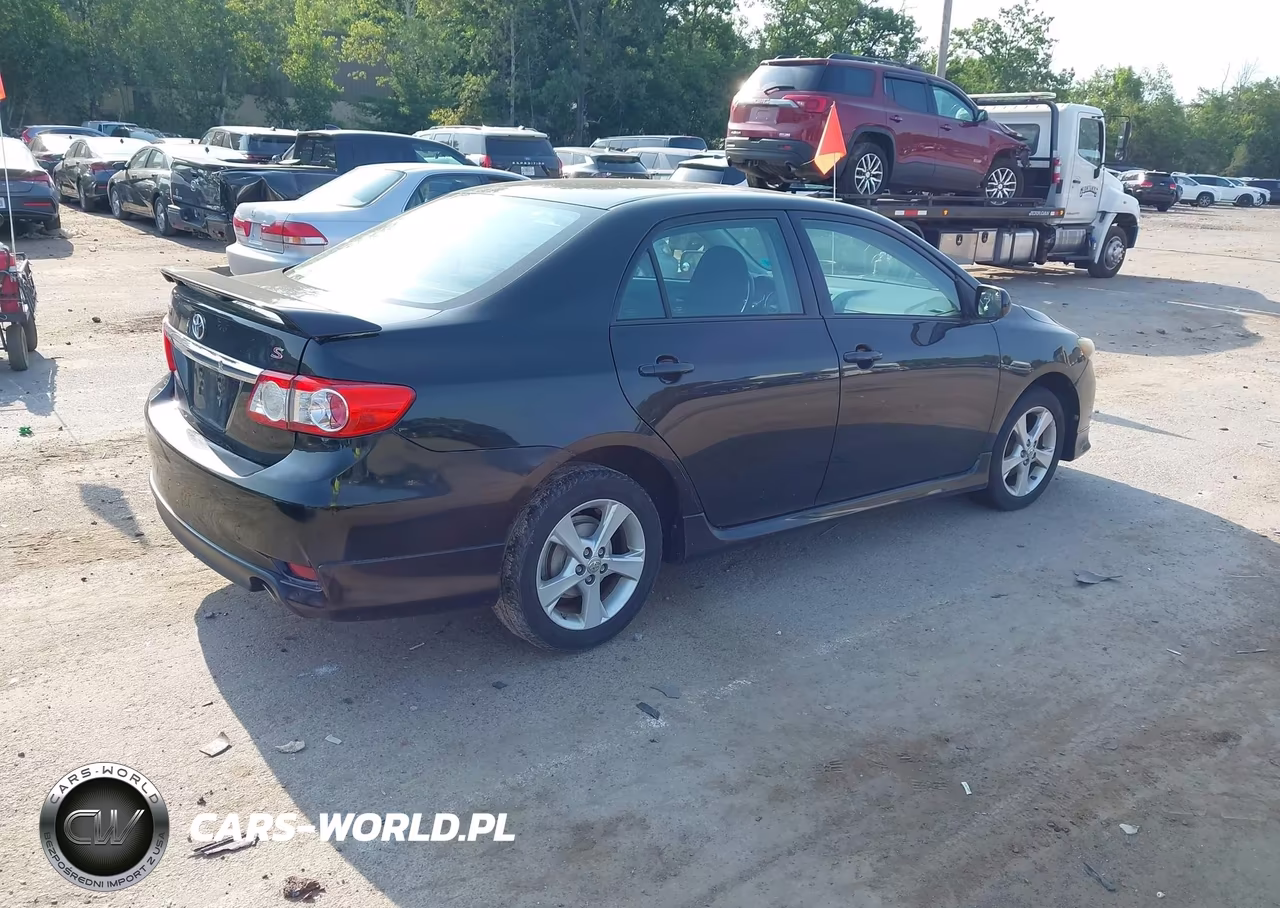 2011 Toyota Corolla S VIN:2T1BU4EE0BC616458 - 4