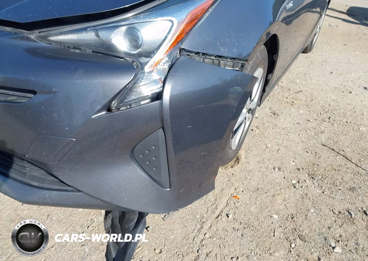2016 Toyota Prius Three VIN:JTDKARFU9G3011138 - 6
