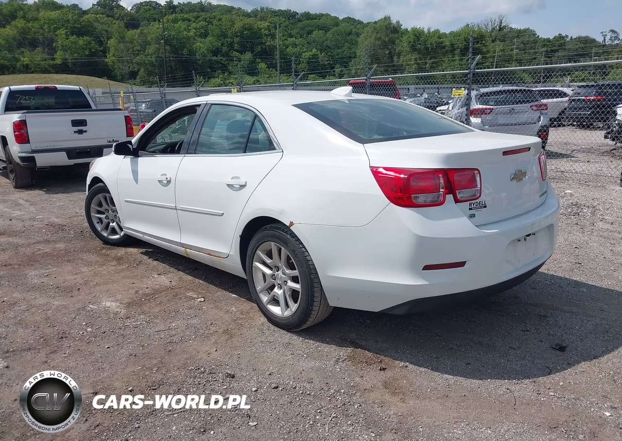 2015 Chevrolet Malibu 1Lt VIN:1G11C5SL6FF254018 - 3