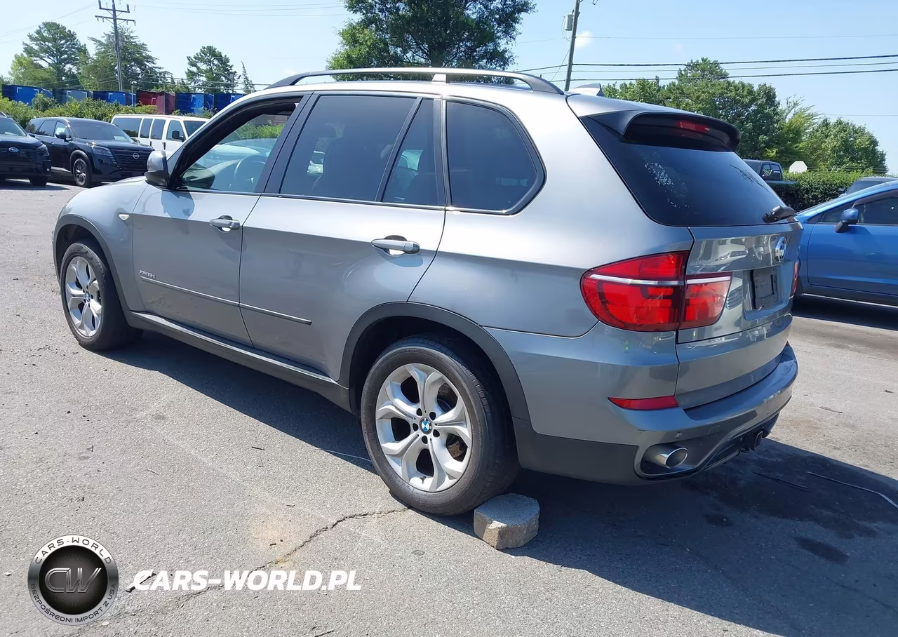 2013 BMW X5 xDrive35D VIN:5UXZW0C50D0B93173 - 3