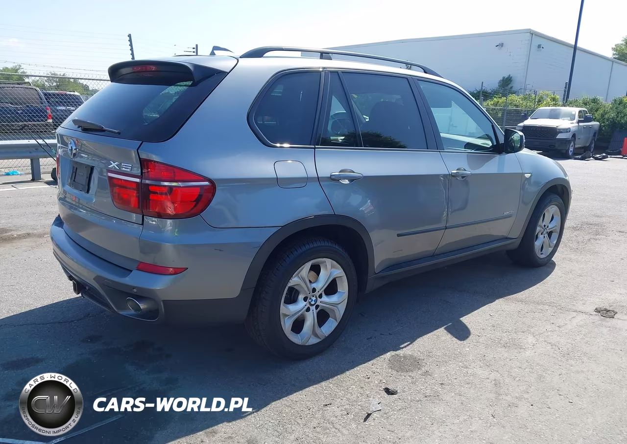 2013 BMW X5 xDrive35D VIN:5UXZW0C50D0B93173 - 4