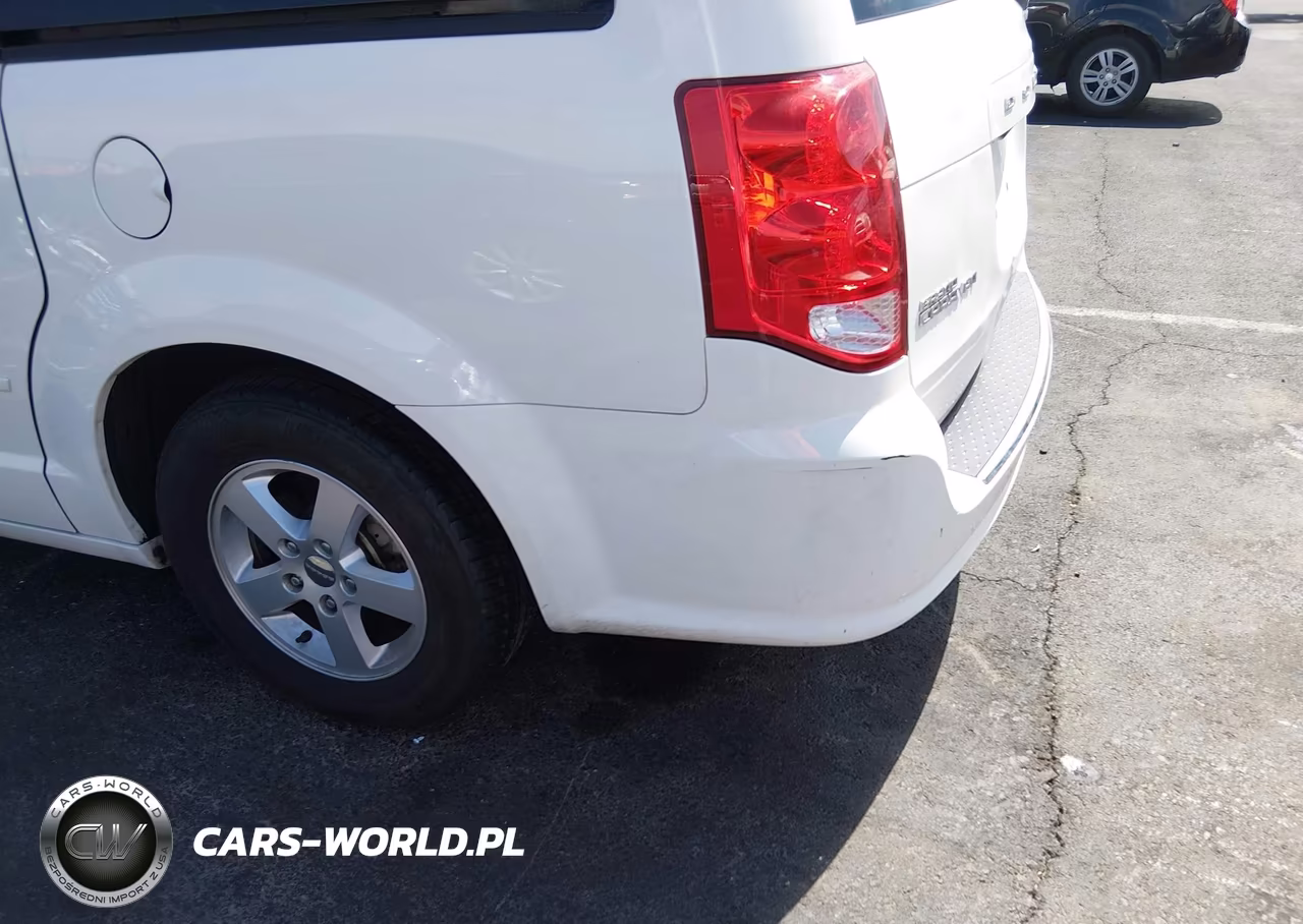 2012 Dodge Grand Caravan Sxt VIN:2C4RDGCG1CR179849 - 13
