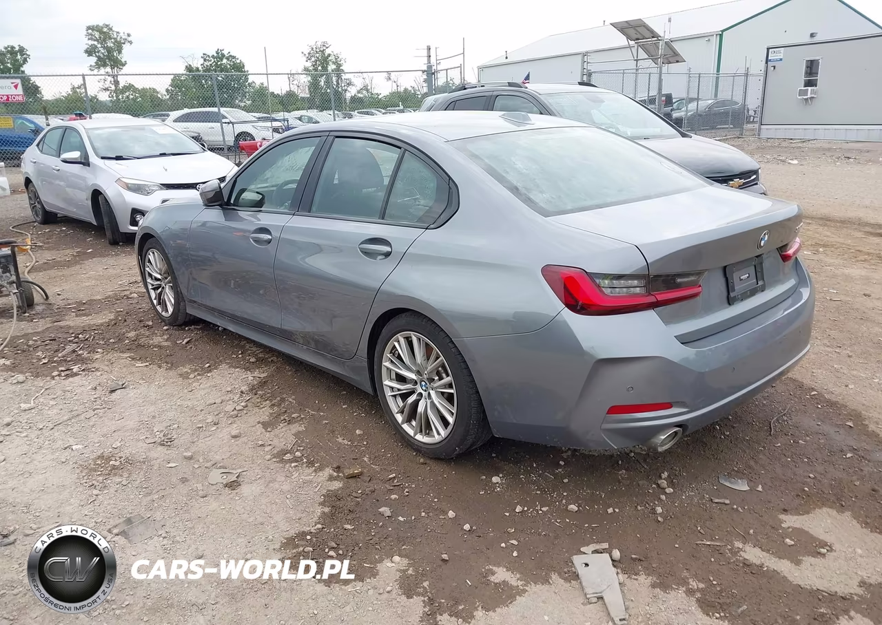 2023 BMW 330I VIN:3MW69FF07P8D24067 - 3