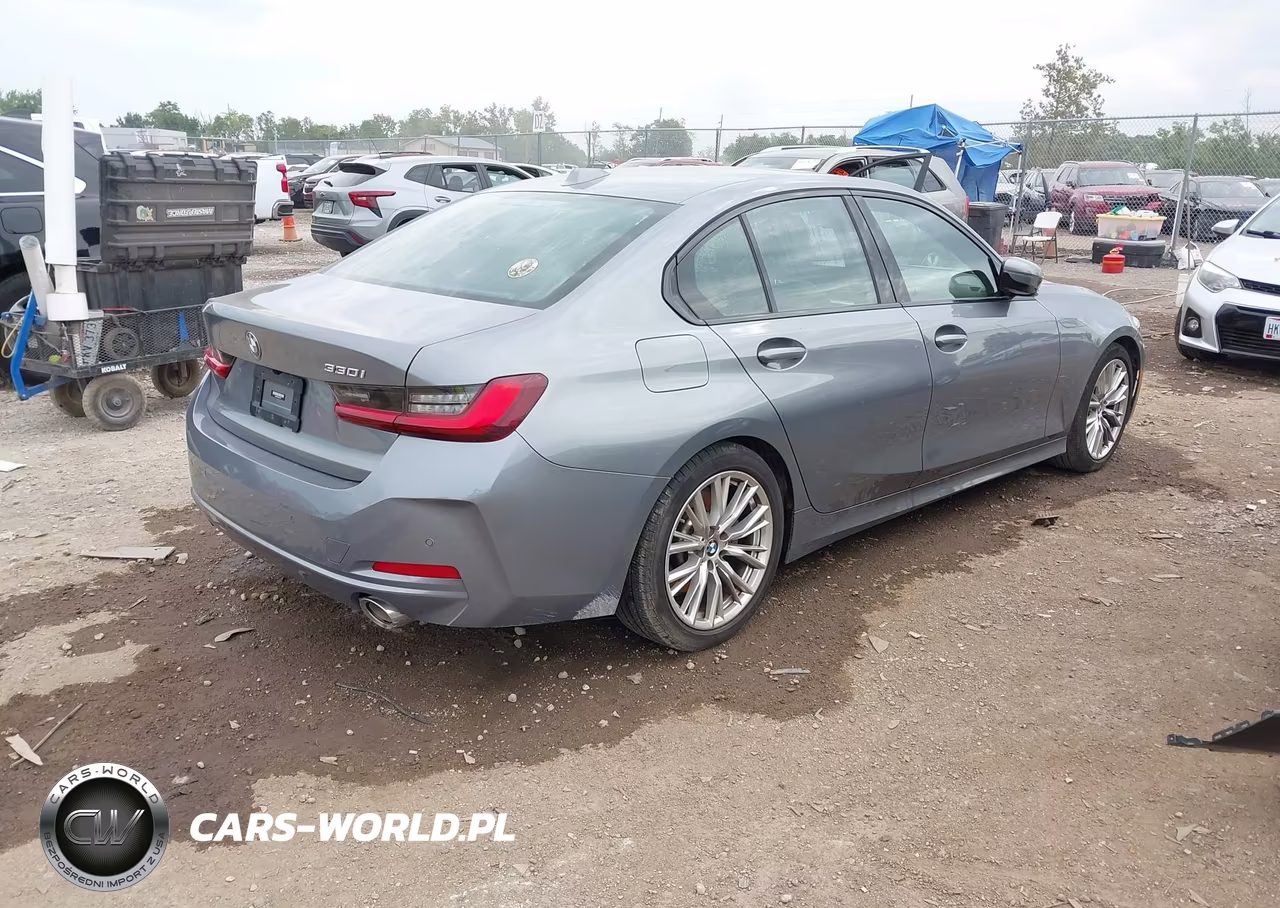 2023 BMW 330I VIN:3MW69FF07P8D24067 - 4