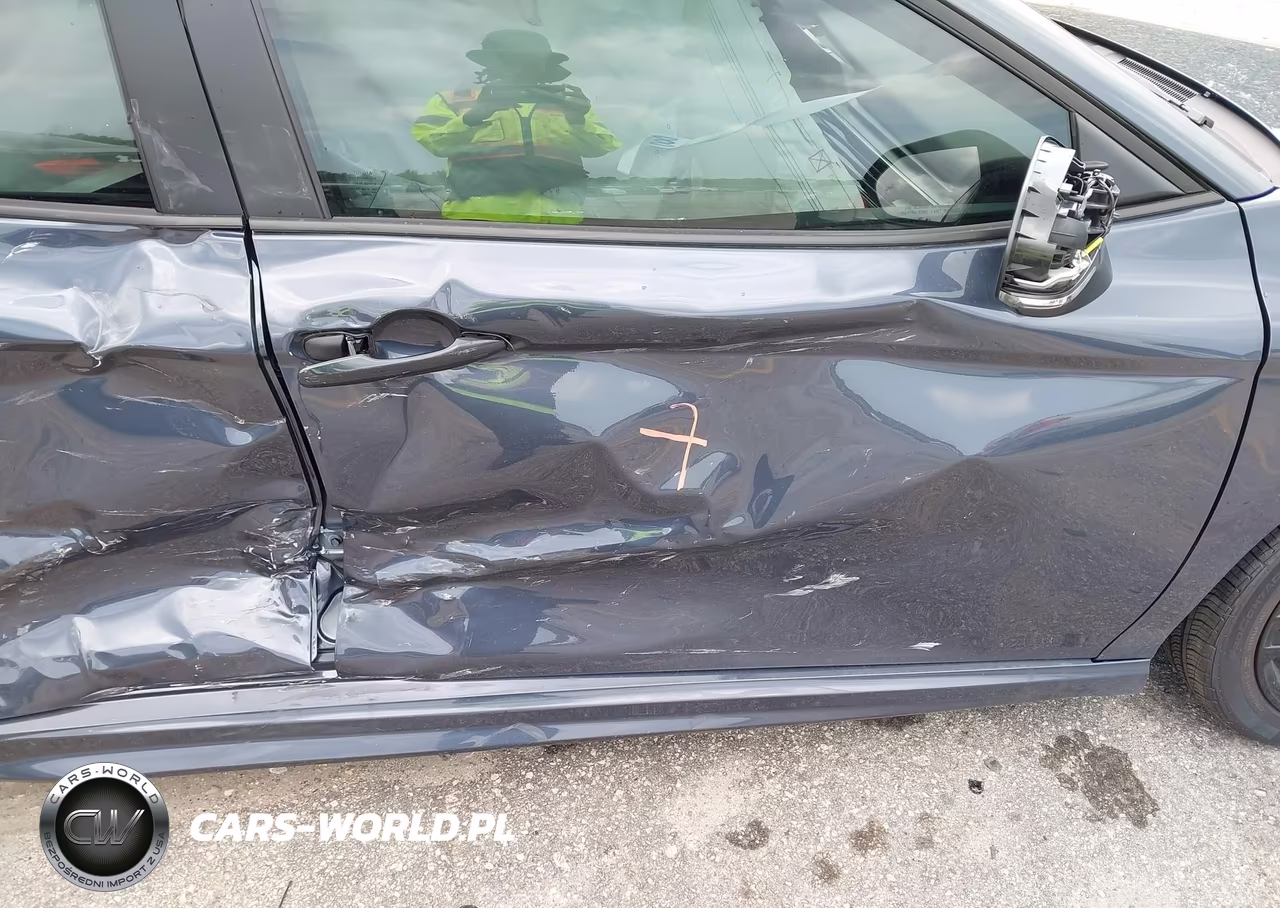 2026 Toyota Camry Se VIN:4T1DAACK0TU722921 - 5