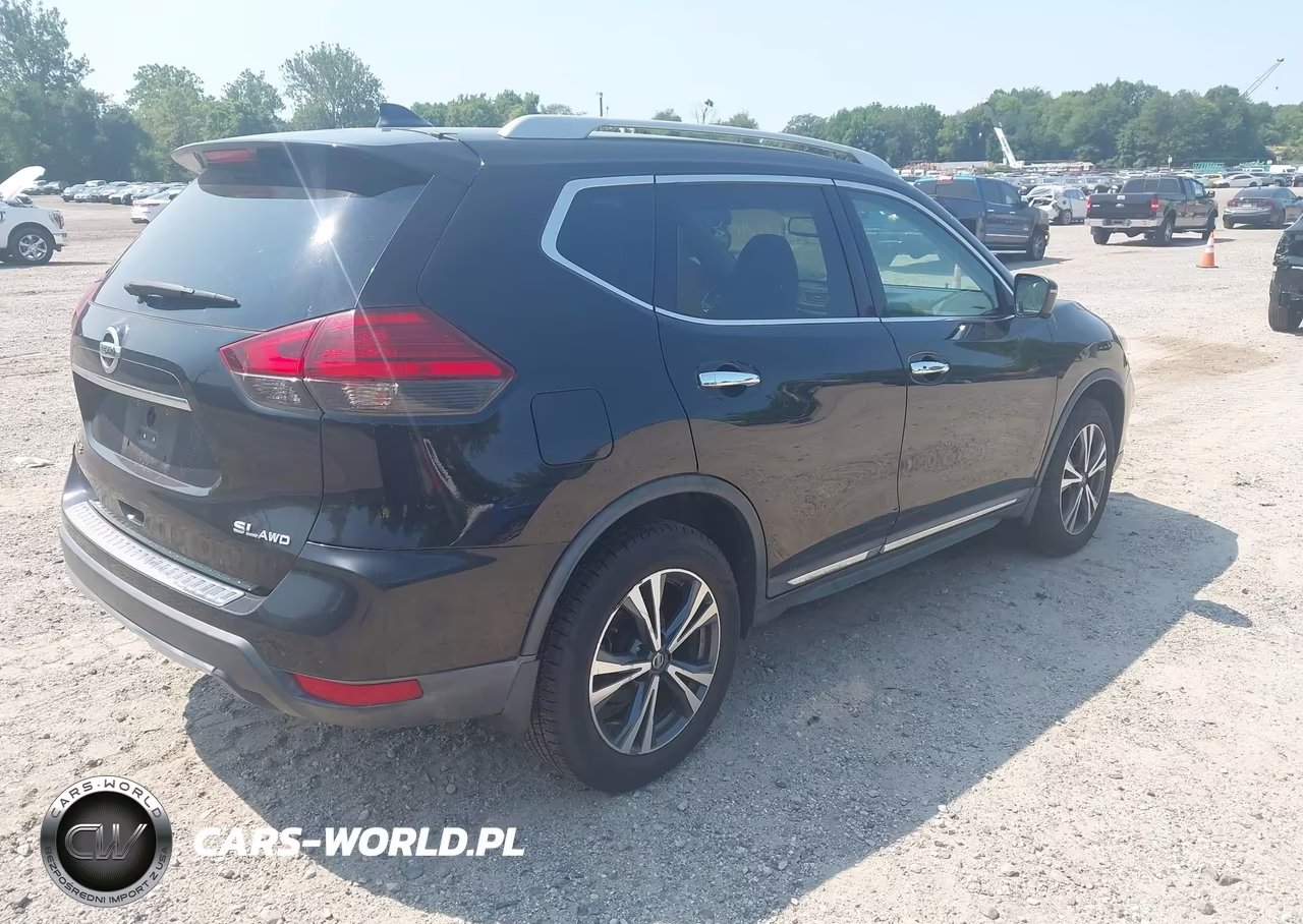 2017 Nissan Rogue Sl VIN:5N1AT2MV9HC792720 - 4