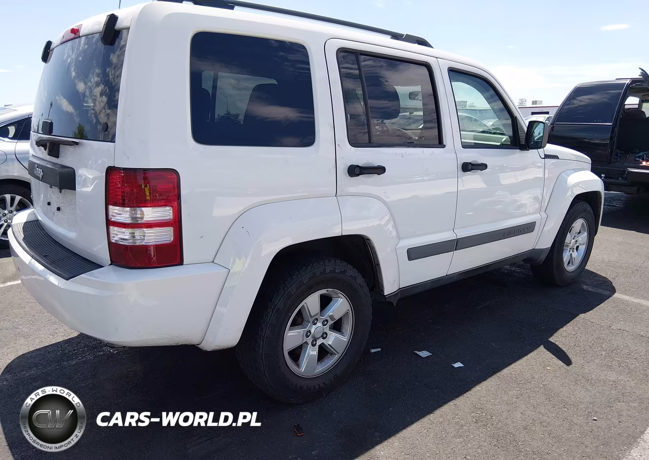 2010 Jeep Liberty Sport VIN:1J4PN2GK7AW150814 - 4