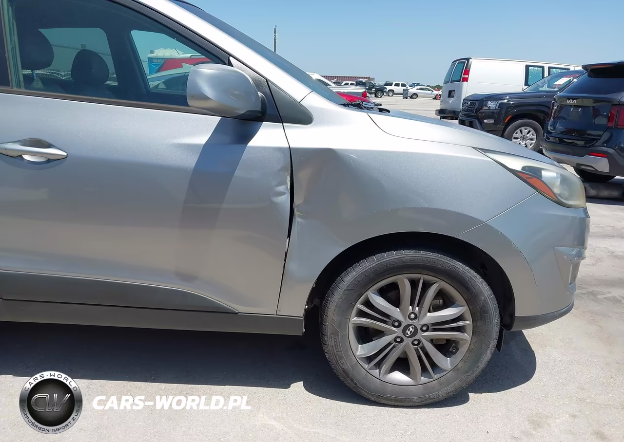 2015 Hyundai Tucson Se VIN:KM8JU3AG0FU089023 - 6