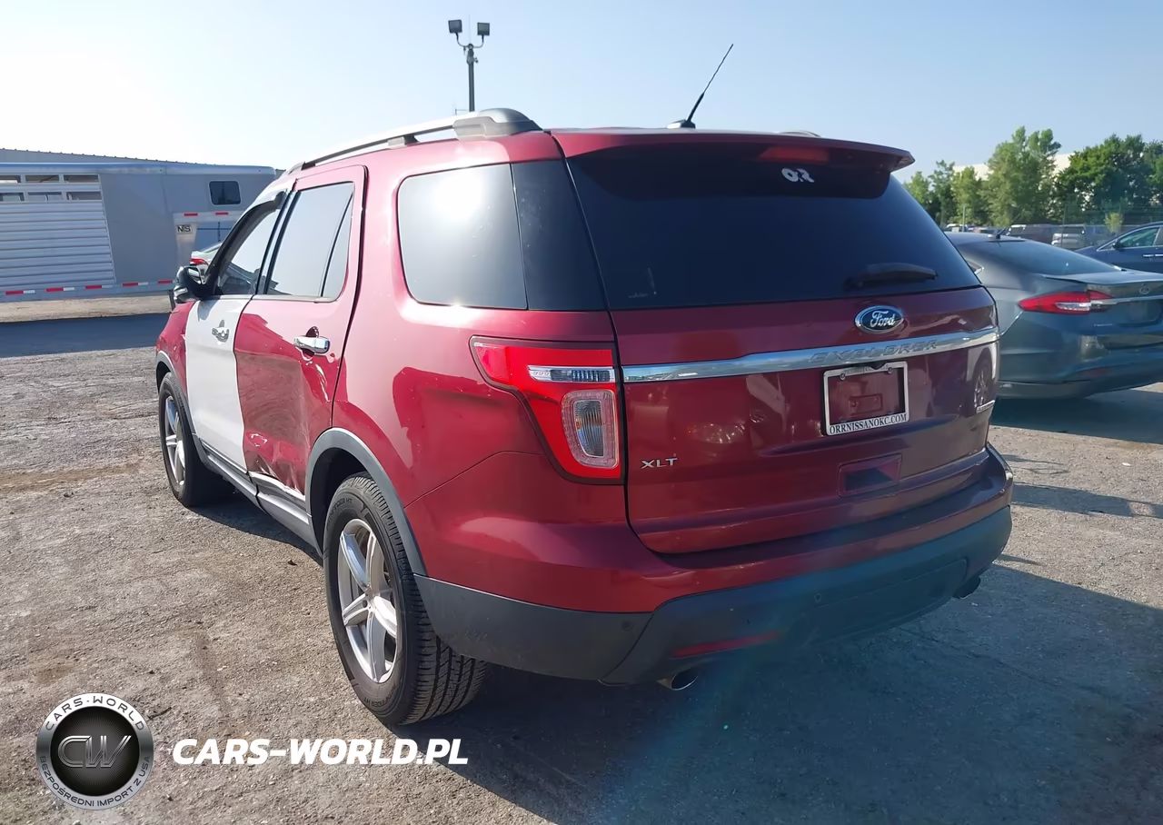 2014 Ford Explorer Xlt VIN:1FM5K7D89EGB57819 - 3
