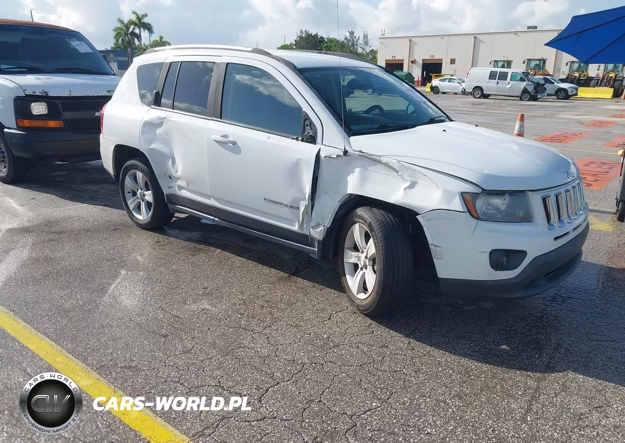 2016 Jeep Compass Sport VIN:1C4NJCBA2GD641308 - 1