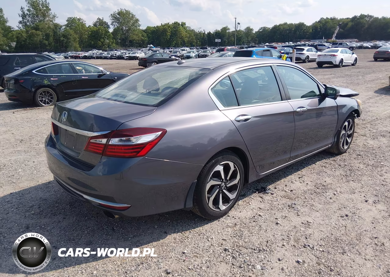 2017 Honda Accord Ex VIN:1HGCR2F06HA002476 - 4