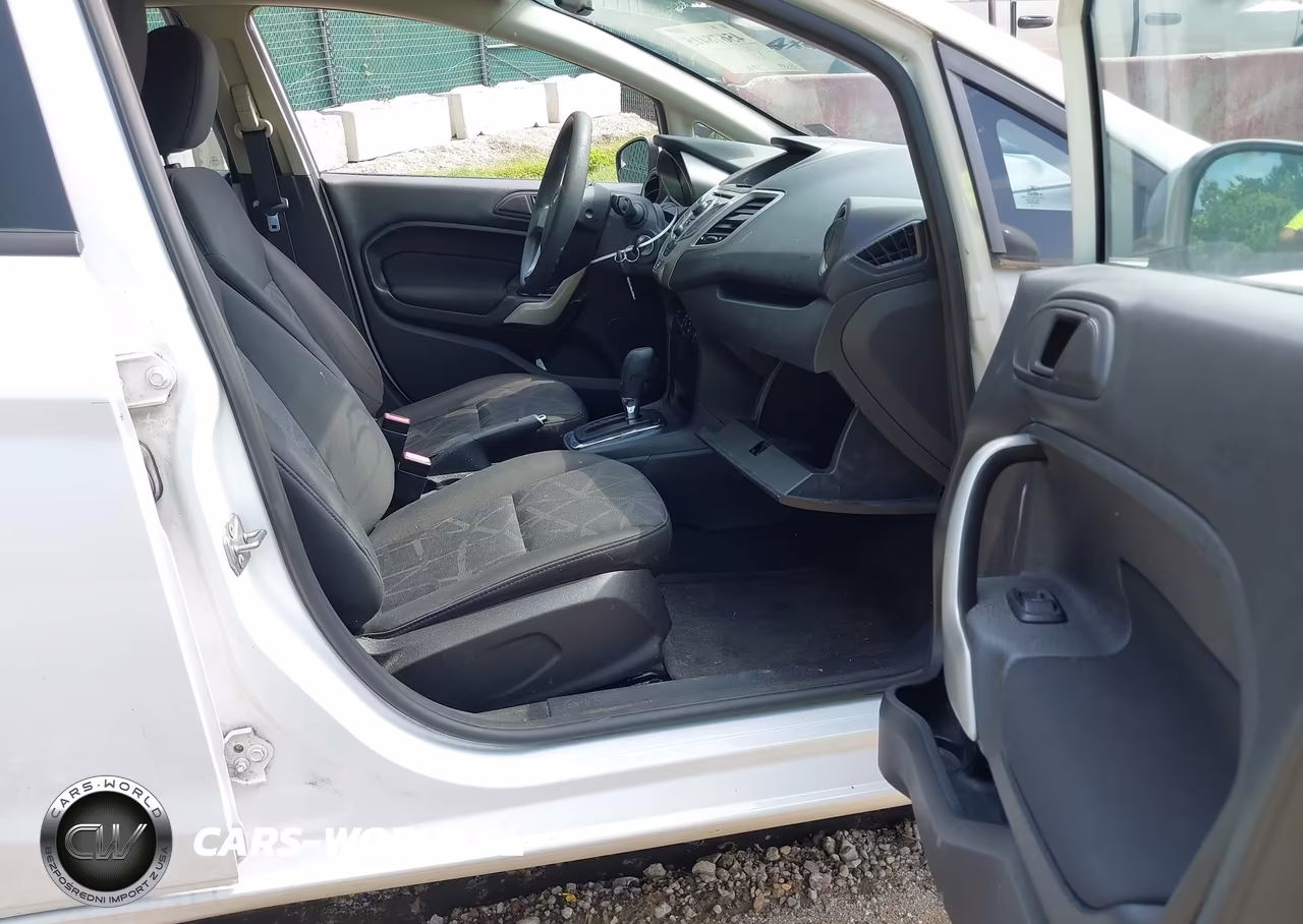 2011 Ford Fiesta Se VIN:3FADP4EJXBM150807 - 5