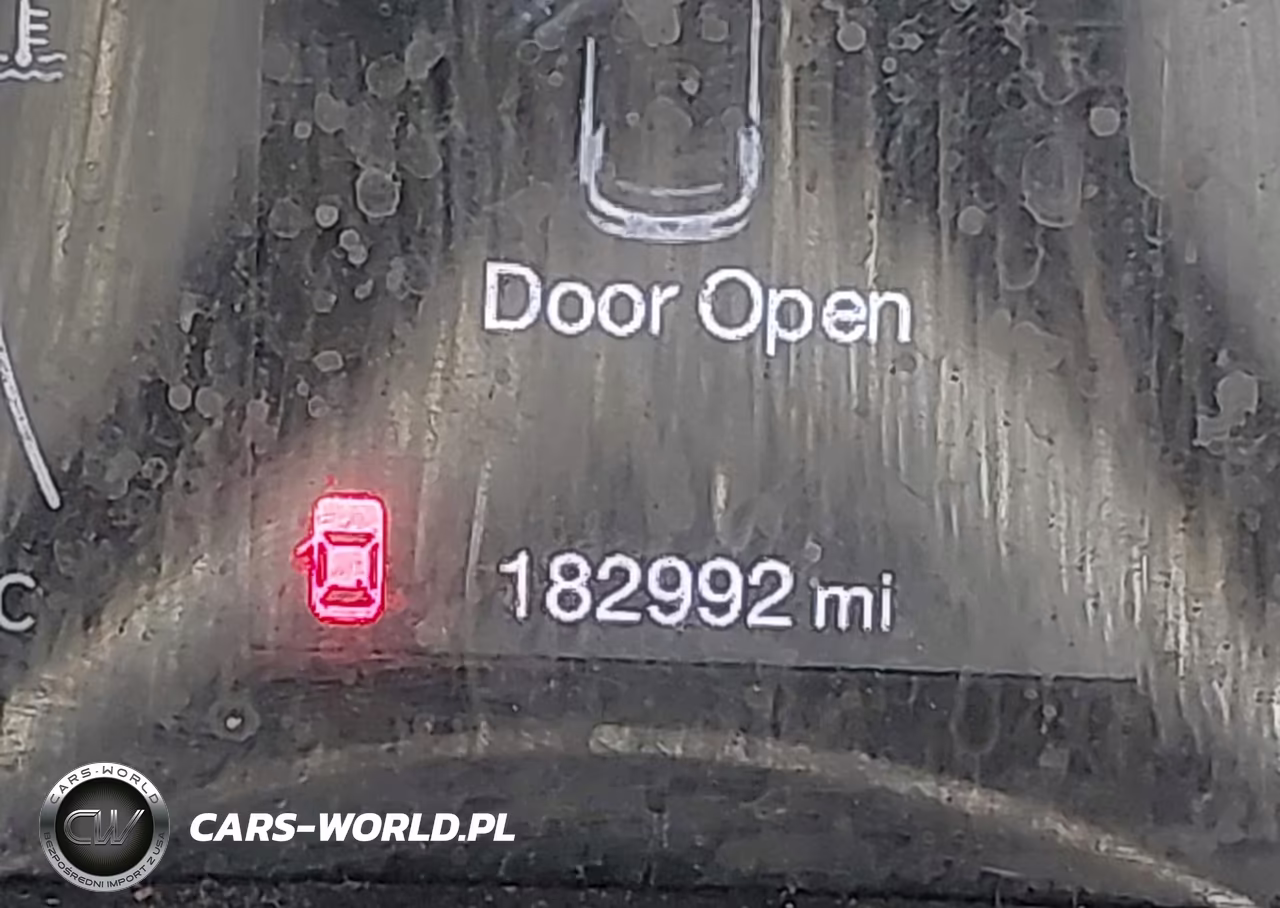 2018 Jeep Compass Latitude 4X4 VIN:3C4NJDBB7JT400618 - 15