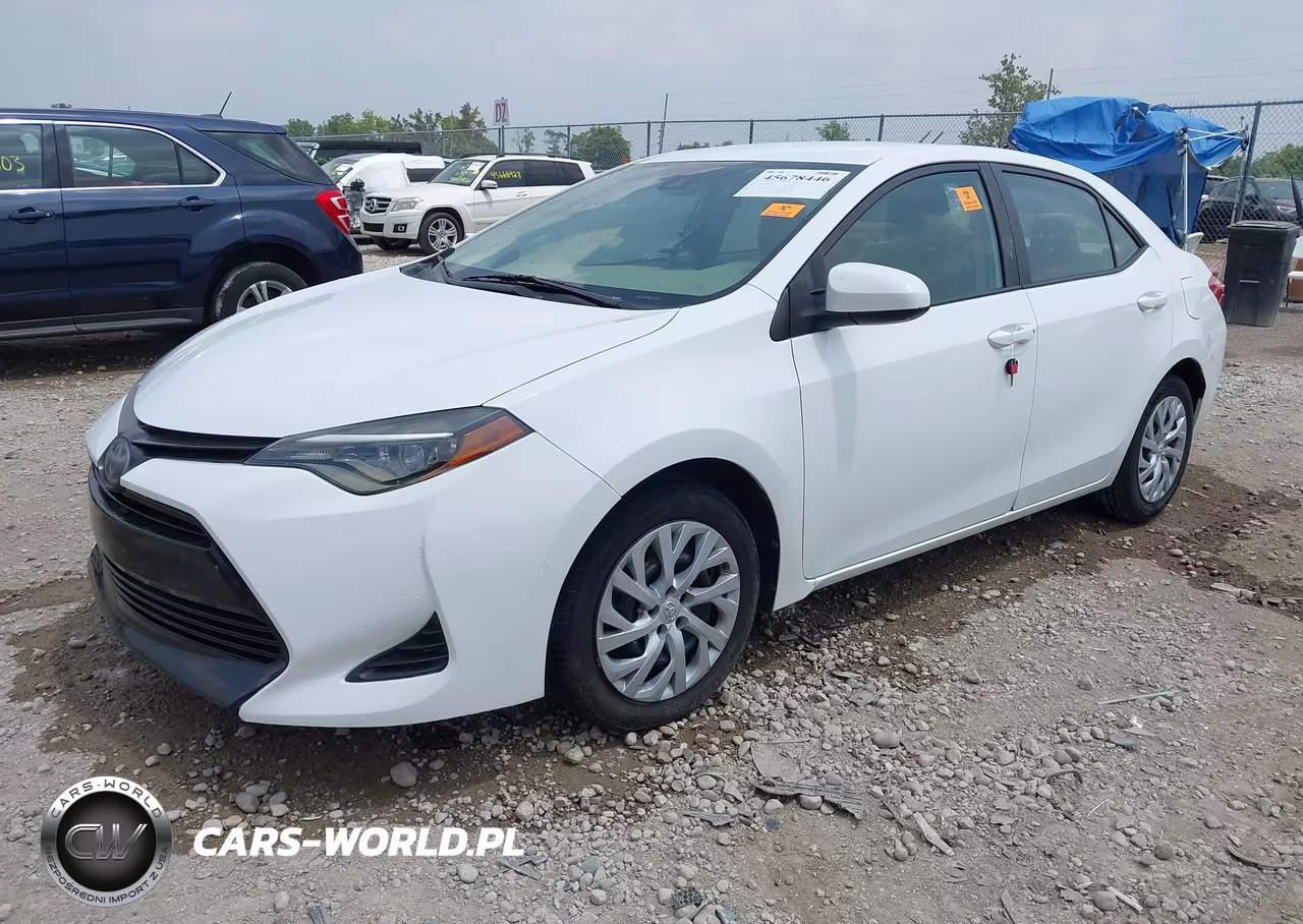 2019 Toyota Corolla Le VIN:5YFBURHE1KP946831 - 2
