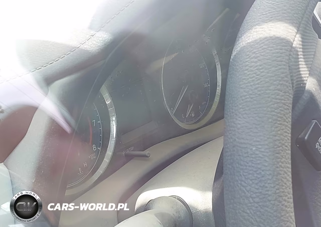 2019 Toyota Corolla Le VIN:5YFBURHE1KP946831 - 7