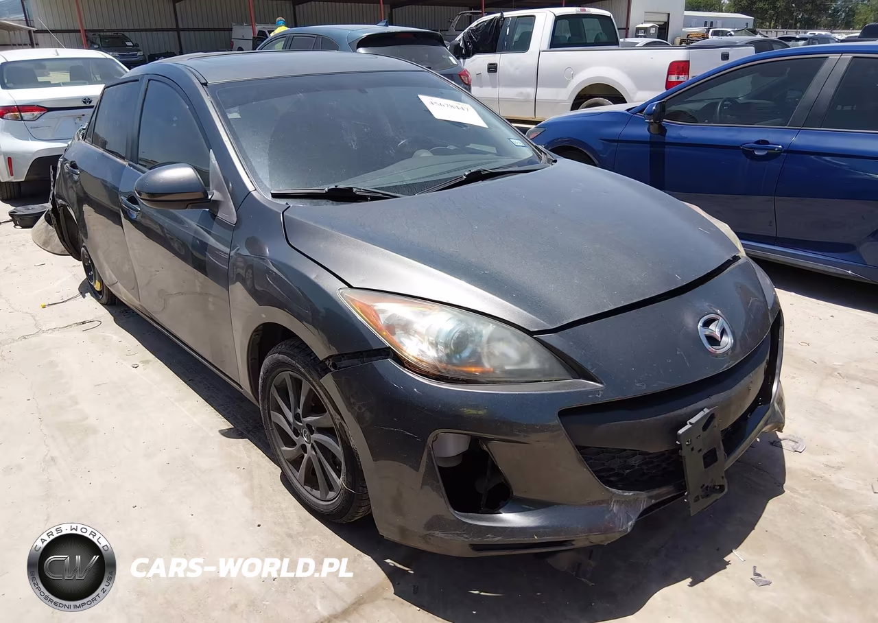 2013 Mazda Mazda3 I Grand Touring – zdjęcie 1 z 17