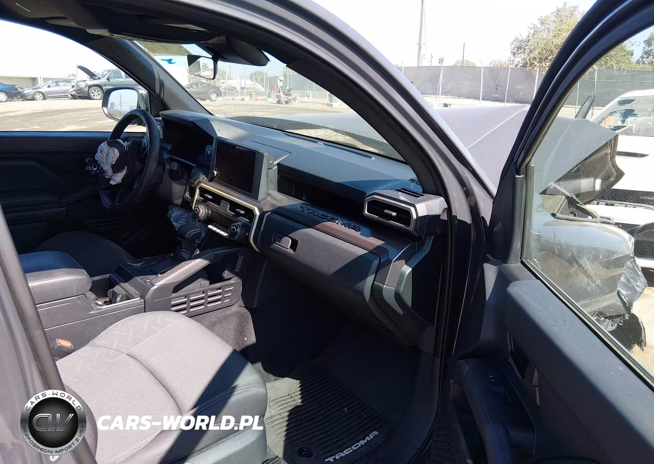2025 Toyota Tacoma Sr5 VIN:3TMKB5FN6SM033961 - 5