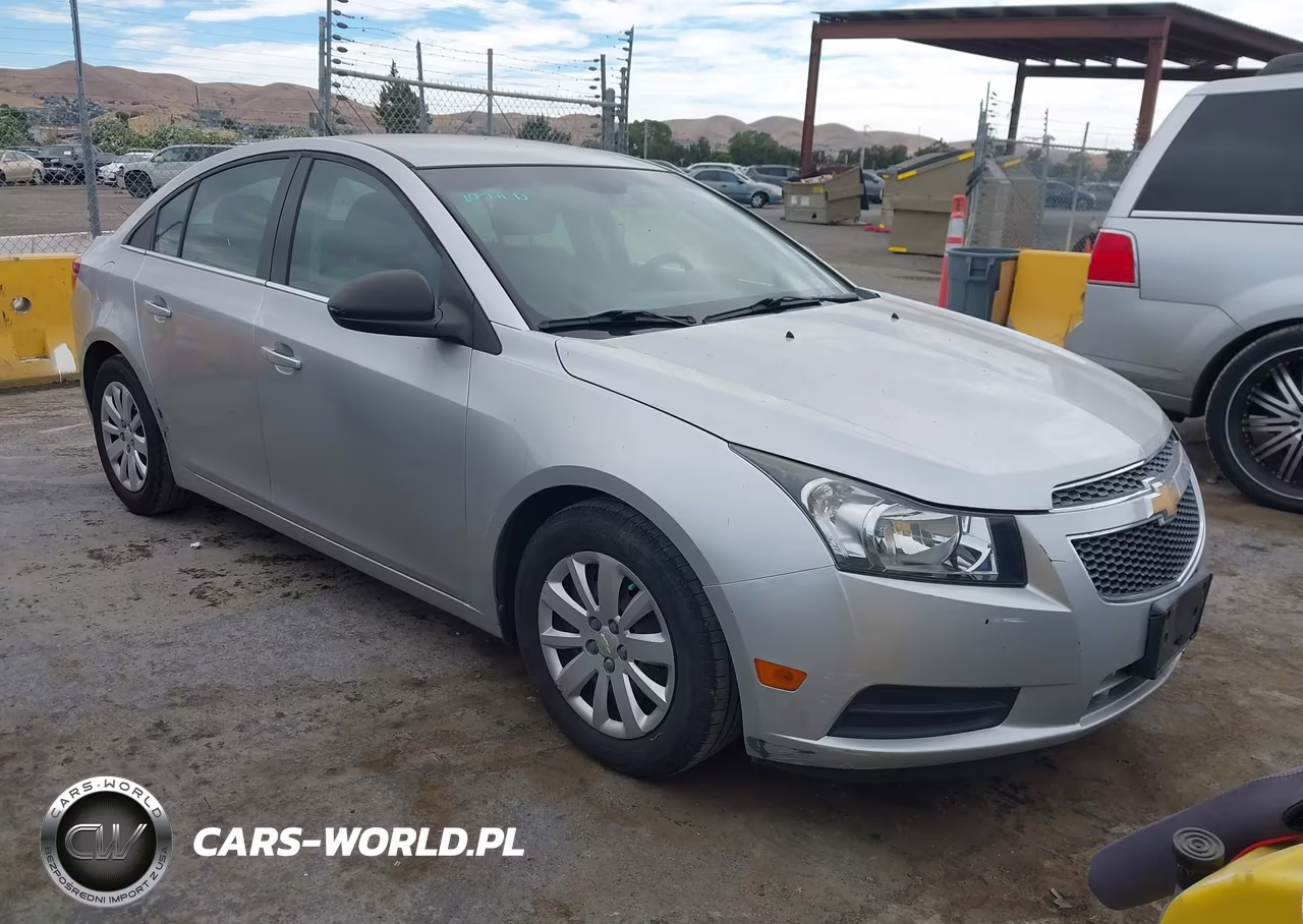 2011 Chevrolet Cruze Ls VIN:1G1PC5SH9B7123109 - 1